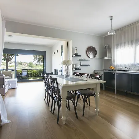 #luxlikehome - Tessi's House Nea Kallikrateia