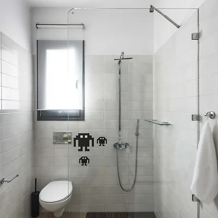 Tessi's House By Luxlikehome בית נופש