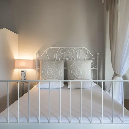 Tessi's House By Luxlikehome בית נופש Nea Kallikrateia